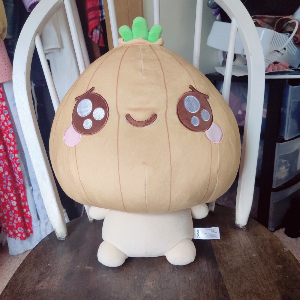 NEW! Smoko 16" Kawaii Onion Plush